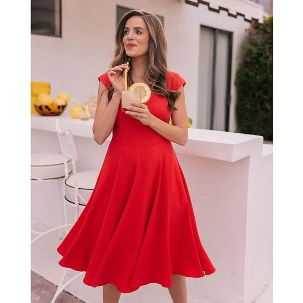 GAL MEETS GLAM Dress - Picture 3 of 9